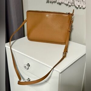 EUC Tory Burch Crossbody